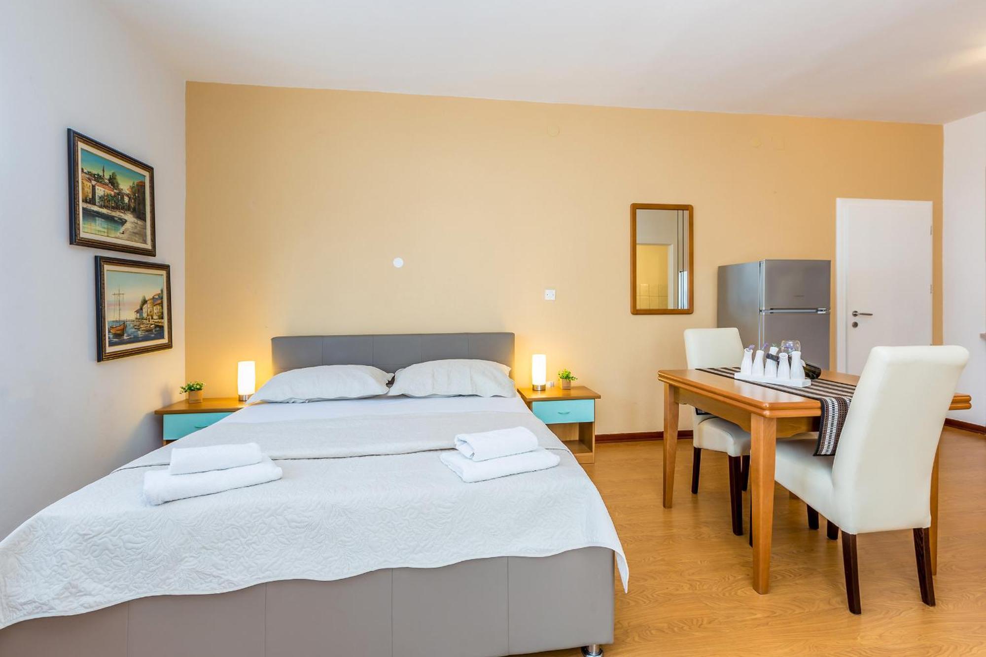 Guest House Antonella Malinska Room photo